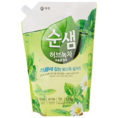 Soonsaem Средство для мытья посуды Зеленый чай Natural green tea (дой-пак) 1,2 л